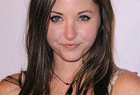 Rachel-g-fox-makeup-donts-side